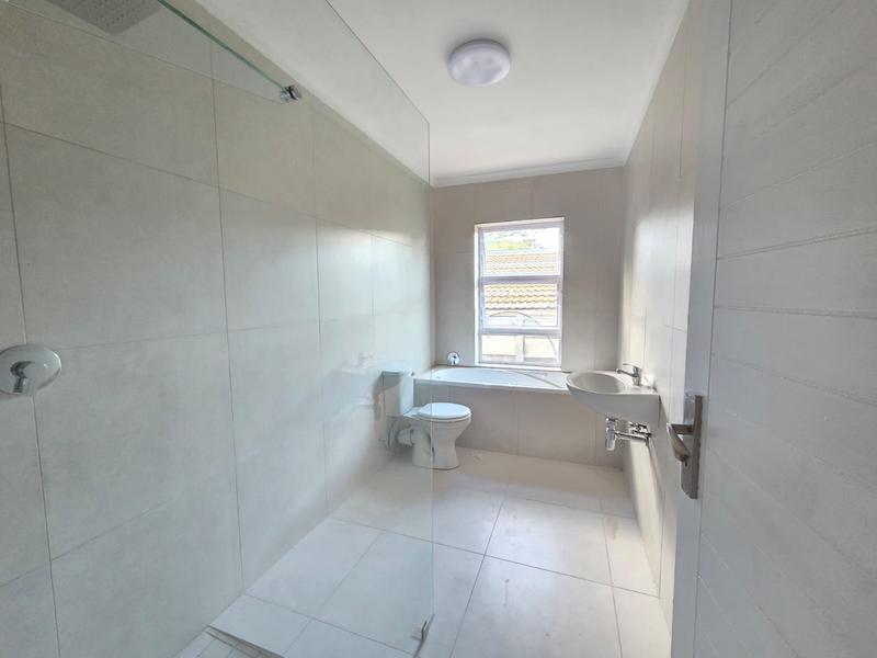 To Let 3 Bedroom Property for Rent in Stellenridge Western Cape